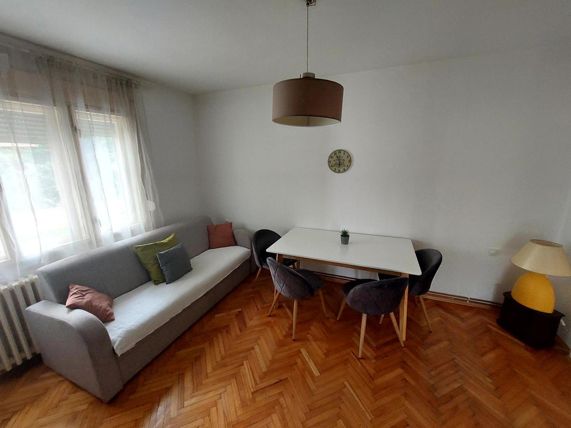 Peaceful And Spacious Apartment With Free Parking Banja Luka Exterior foto